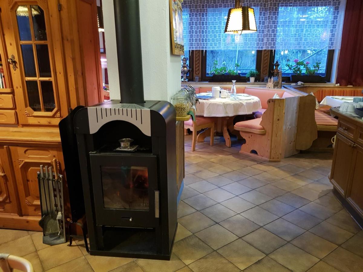 Hotel Hiasl Stubn Donnersbach Esterno foto